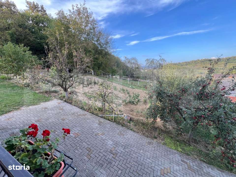 Casa de Vanzare, la podul jelnei ,cca 220mp. - Imagine principală: 4/19