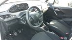 Peugeot 208 1.5 BlueHDi Signature S&S - 10