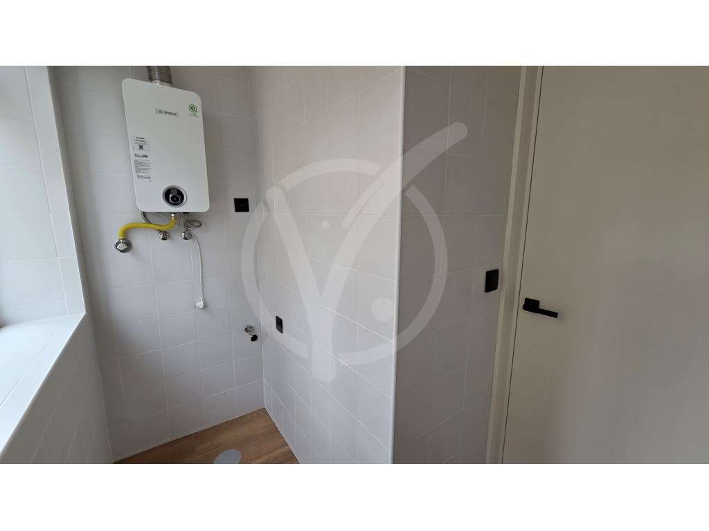 Apartamento T3 como NOVO junto ao METRO na Póvoa de Varzim-4