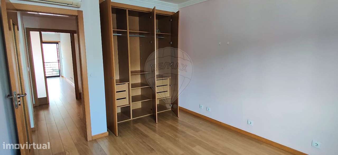 Apartamento T2 para arrendamento - Grande imagem: 4/13