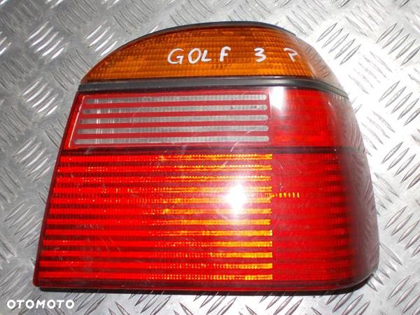 VW Golf III - lampa tylna prawa - 1