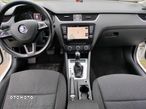 Skoda Octavia 2.0 TDI Ambition DSG - 10