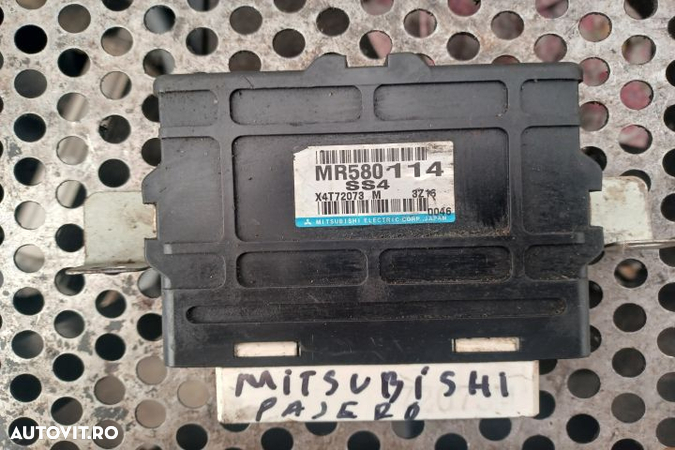 CALCULATOR MOTOR ECU  X4T72073 Mitsubishi Pajero  seria - 1