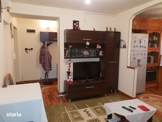 Apartament cu 3 camere zoan Soporului