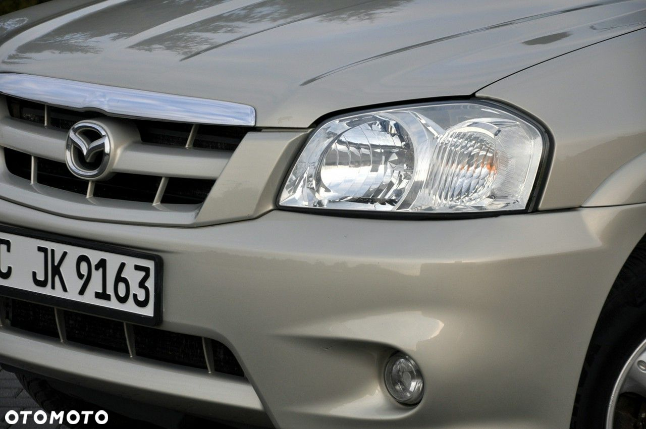 Mazda Tribute - 12