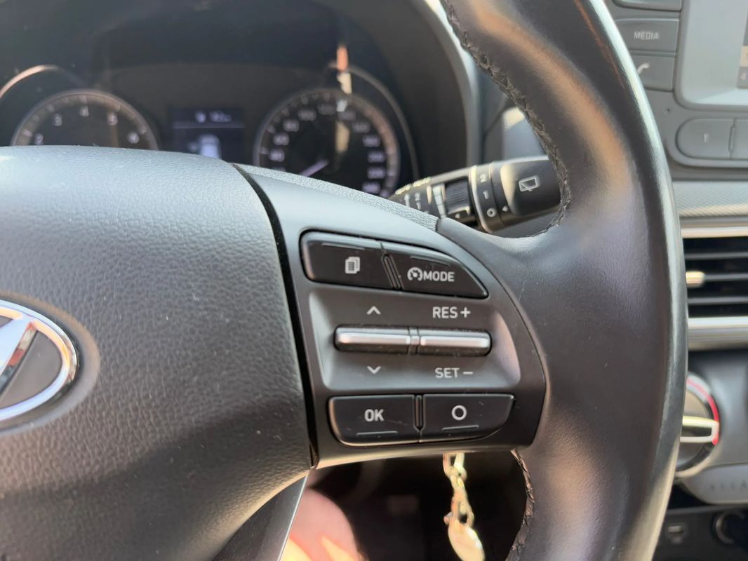 Hyundai KONA 1.0 T-GDI 120 CP 6MT 2WD Comfort - 20