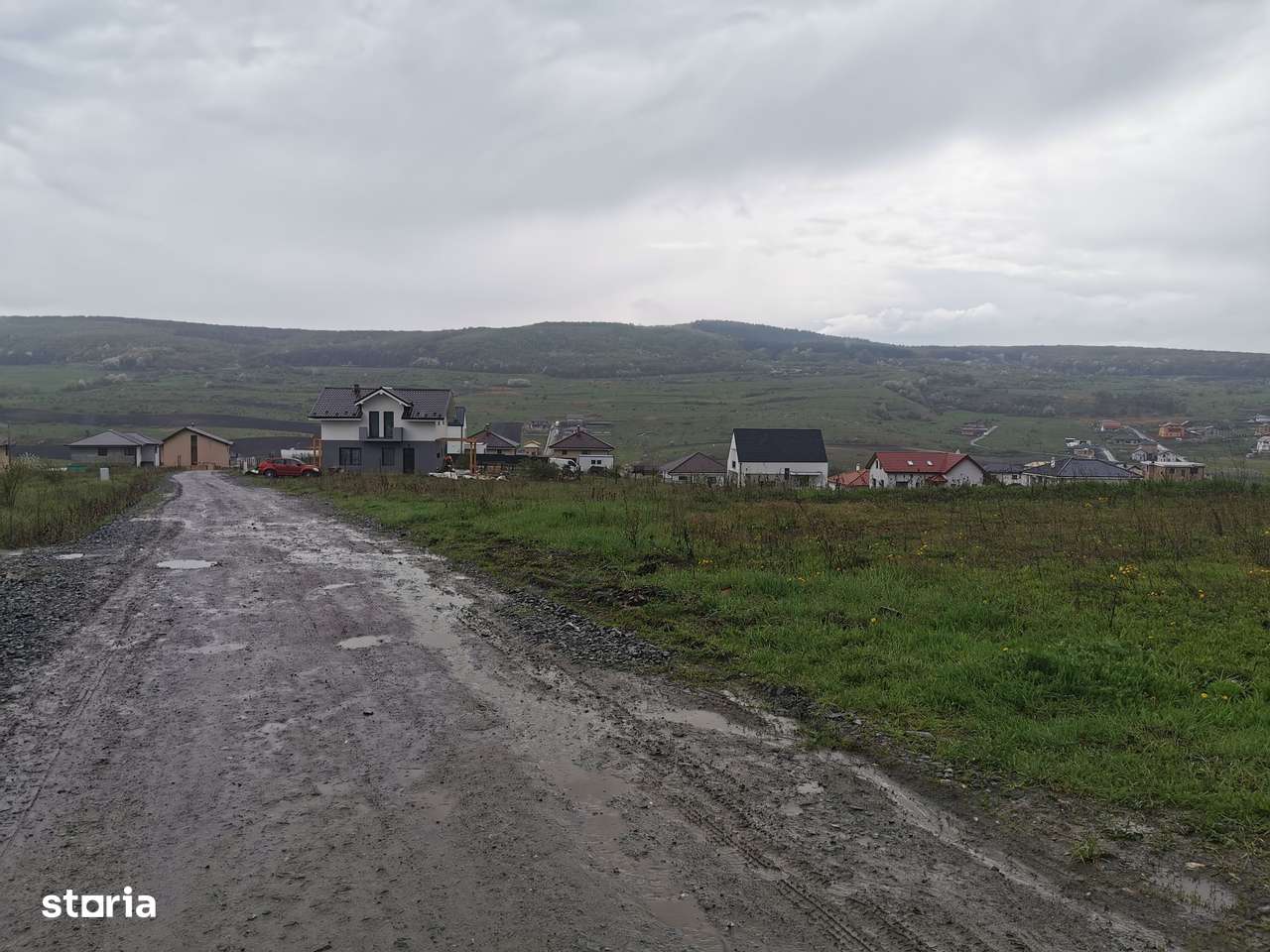 Trei parcele teren intravilan, PUZ, 600 mp, utilitai, Chinteni - Imagine principală: 2/6