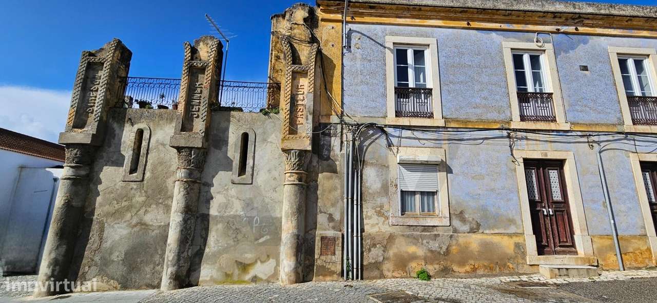 Património Centenário e Elegância no Centro de Grândola - Grande imagem: 4/36