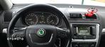 Skoda Octavia 2.0 TDI DPF Ambiente - 19