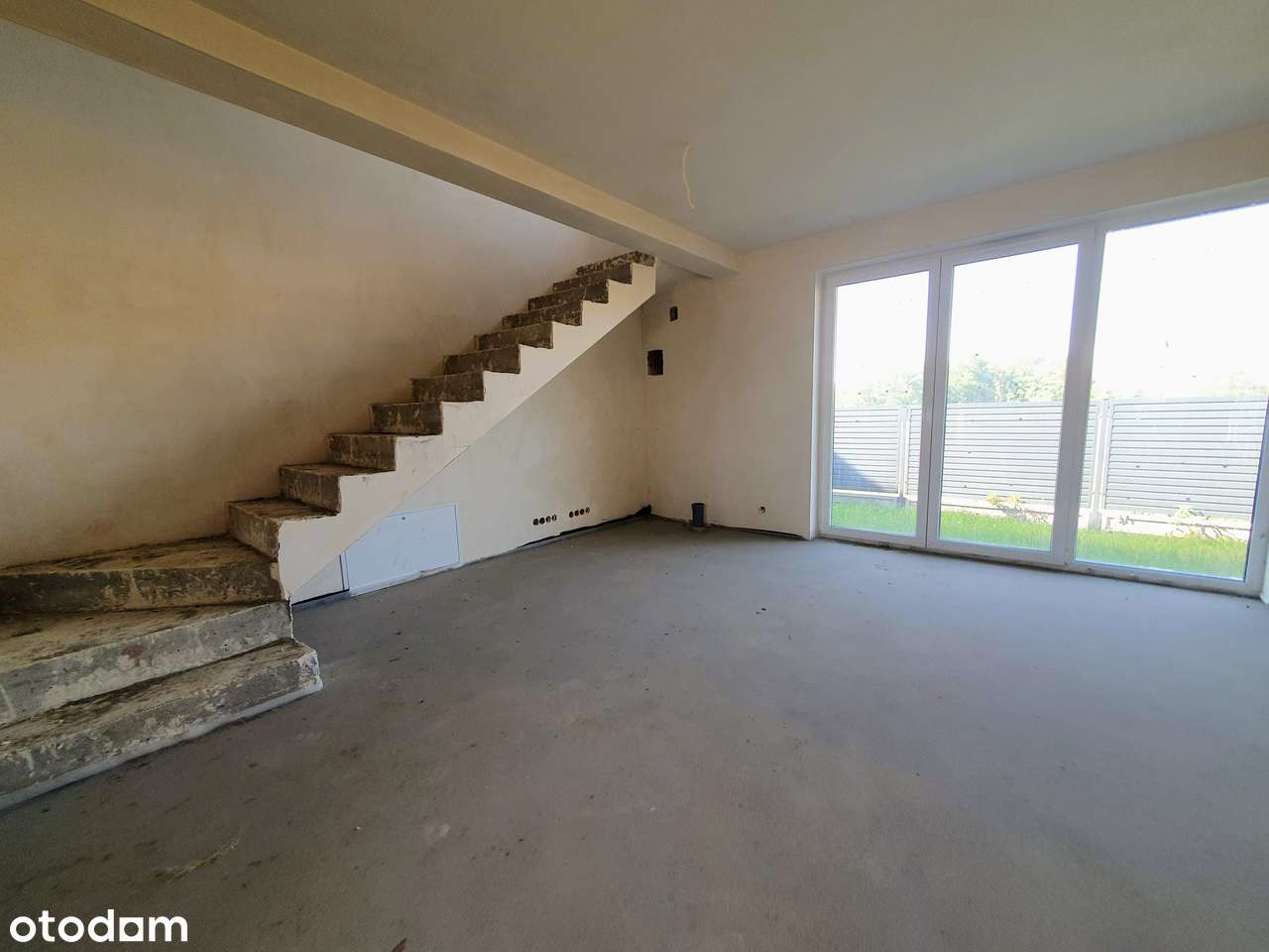 Okazja! 4 - 5 pokoi z ogródkiem, oddany do użytkowania! Bez Prowizji!-8