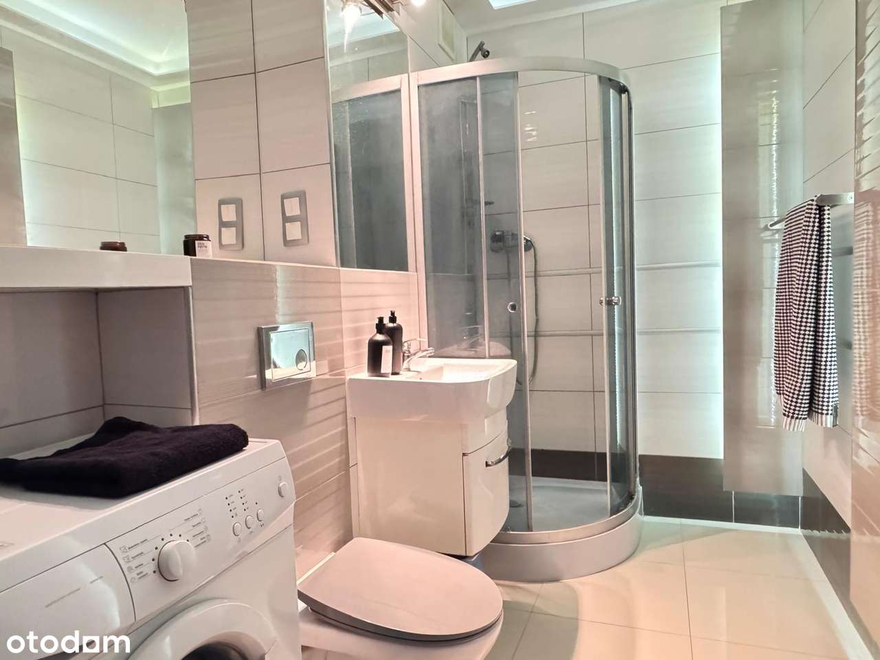 Umowa przedwstępna. Kawalerka 31 m2. Metro (3 min.). , 6 p.-8