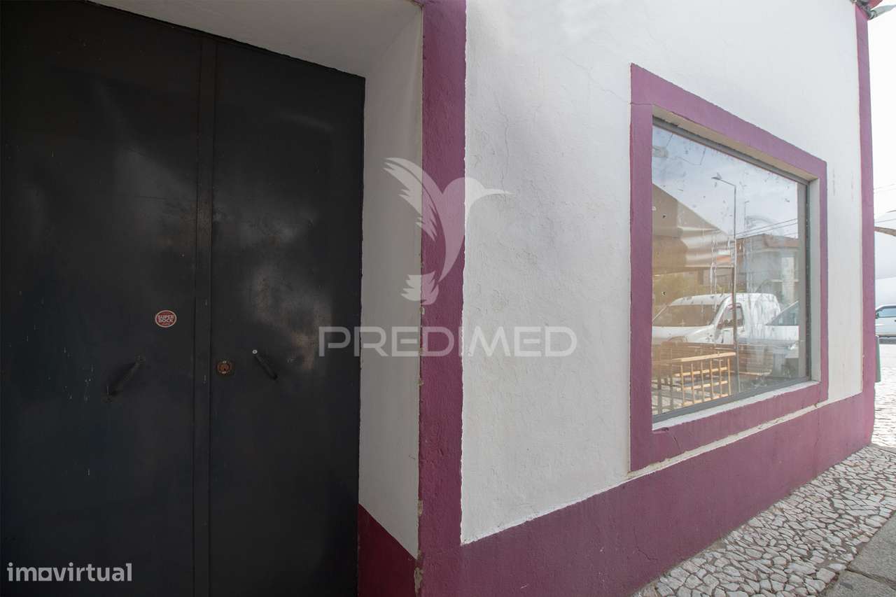 Armazém no centro do Vimieiro - Grande imagem: 2/8
