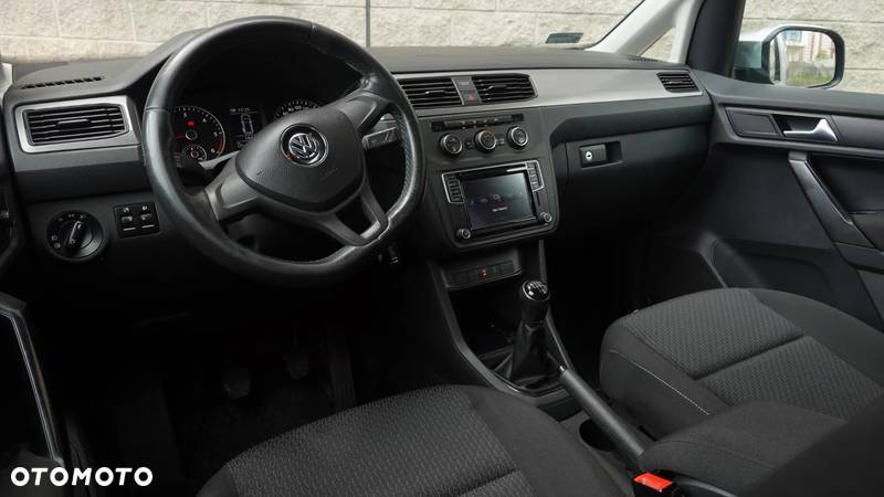 Volkswagen Caddy 2.0 TDI Comfortline - 29