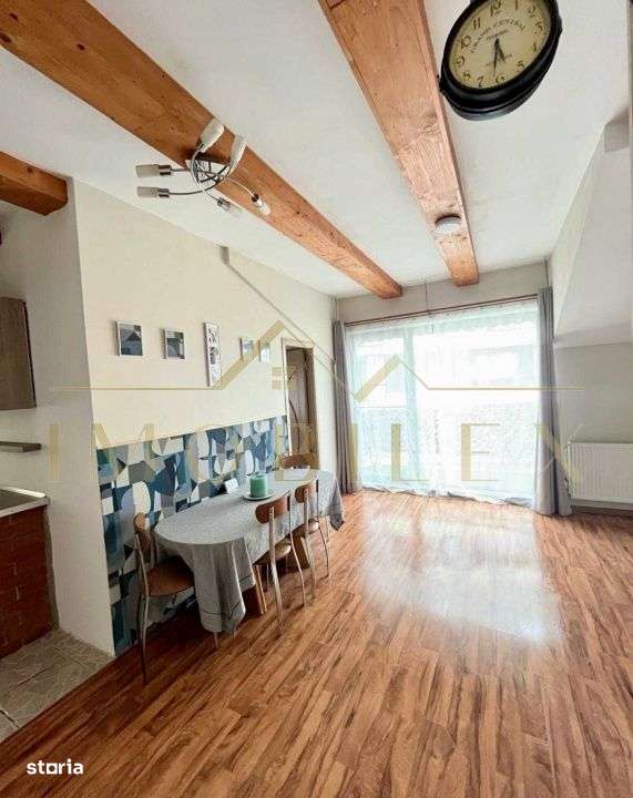 Apartament 3 camere, zona Teilor - Imagine principală: 2/7