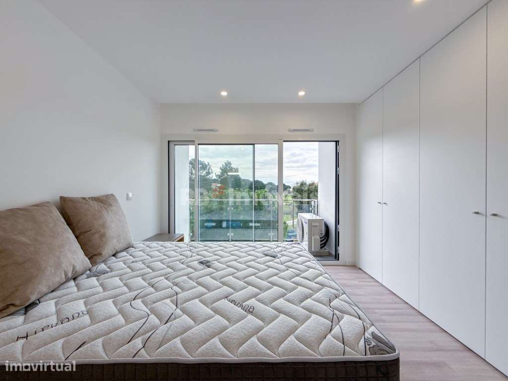 Apartamento T3 Novo c/ Elevador, Garagem e Varanda - Constância - Grande imagem: 3/48