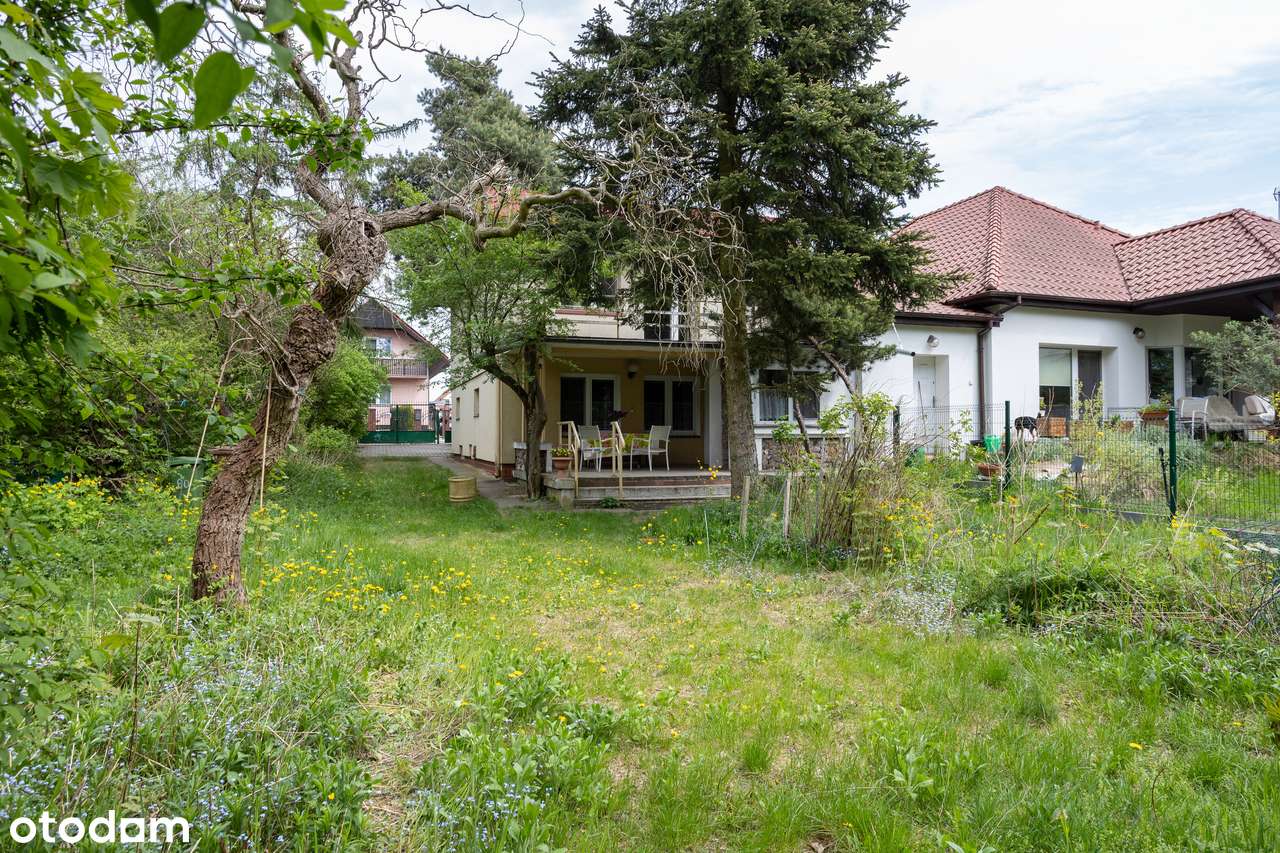 Klimatyczny dom z ogrodem i garażem, 4 pokoje, osobna kuchnia OD ZARAZ-18