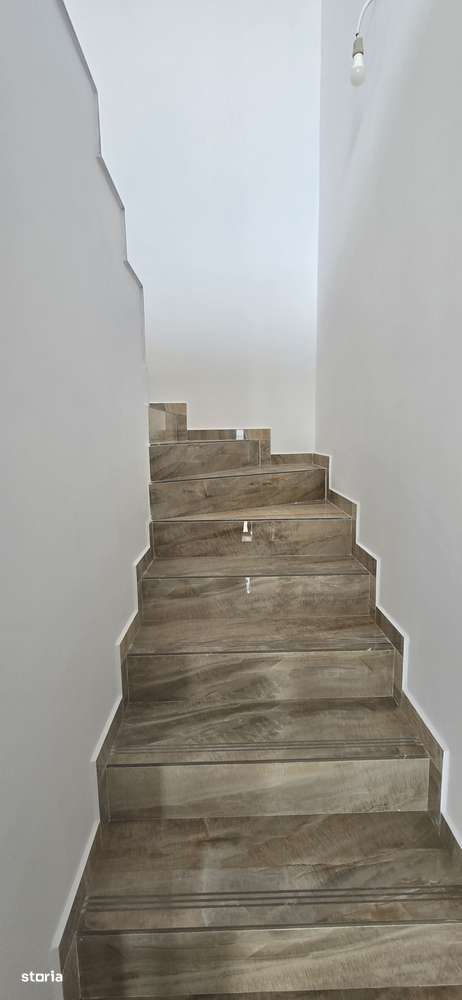 Casă 4 camere , Asfalt, toate utilitățile-3