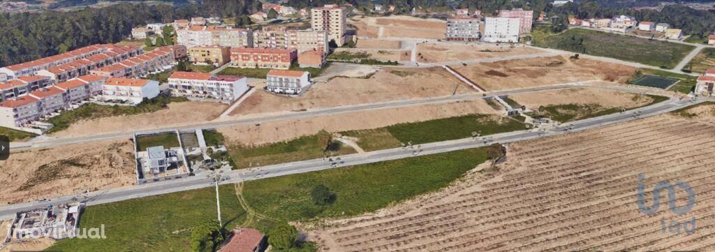 Terreno em Aveiro de 668,00 m2