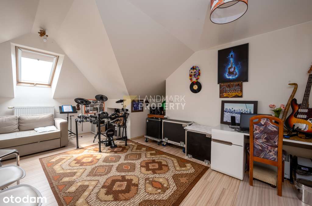 Piękny rodzinny dom w samym sercu Choroszczy-12