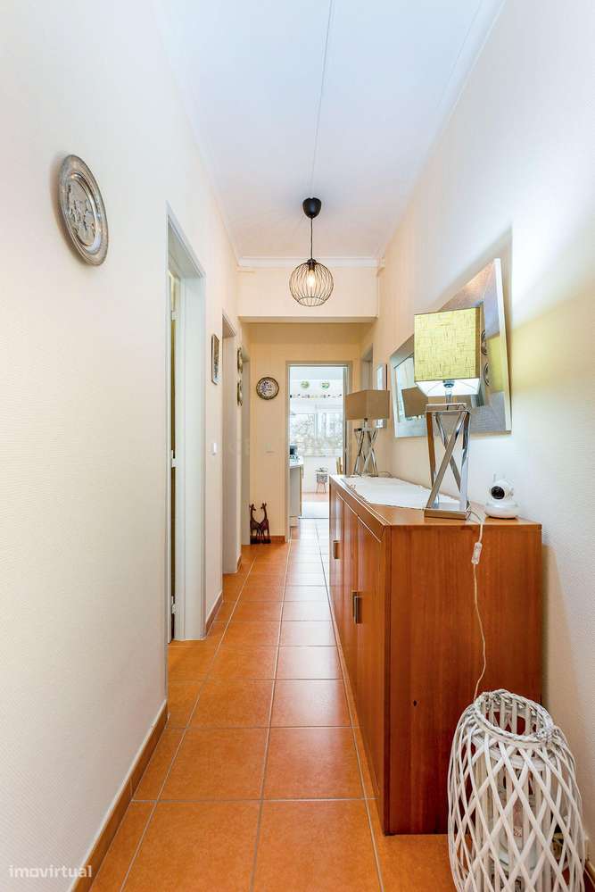 T2 Remodelado - Torre da Marinha 1 andar - Grande imagem: 4/29