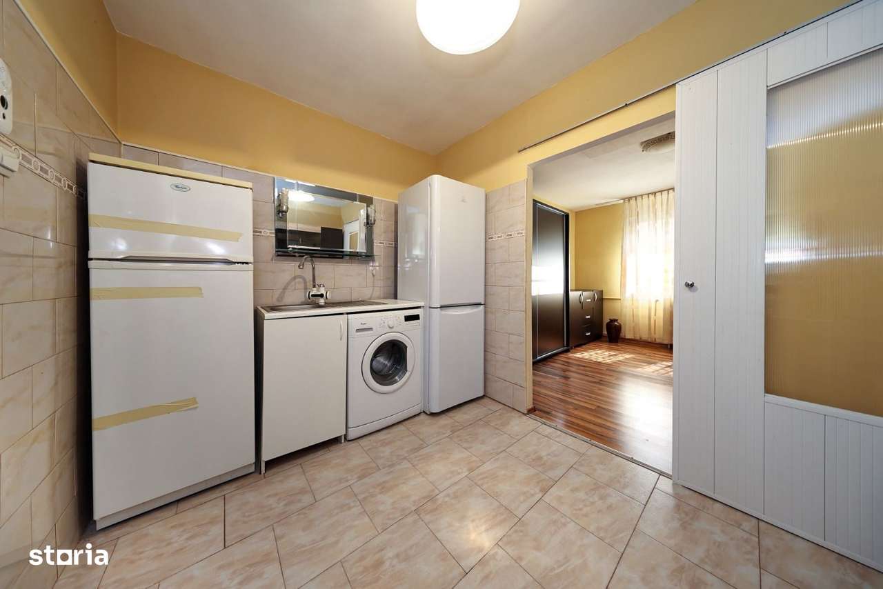 Camera de camin 21 mp Zona Coresi Tractorul - Imagine principală: 5/9