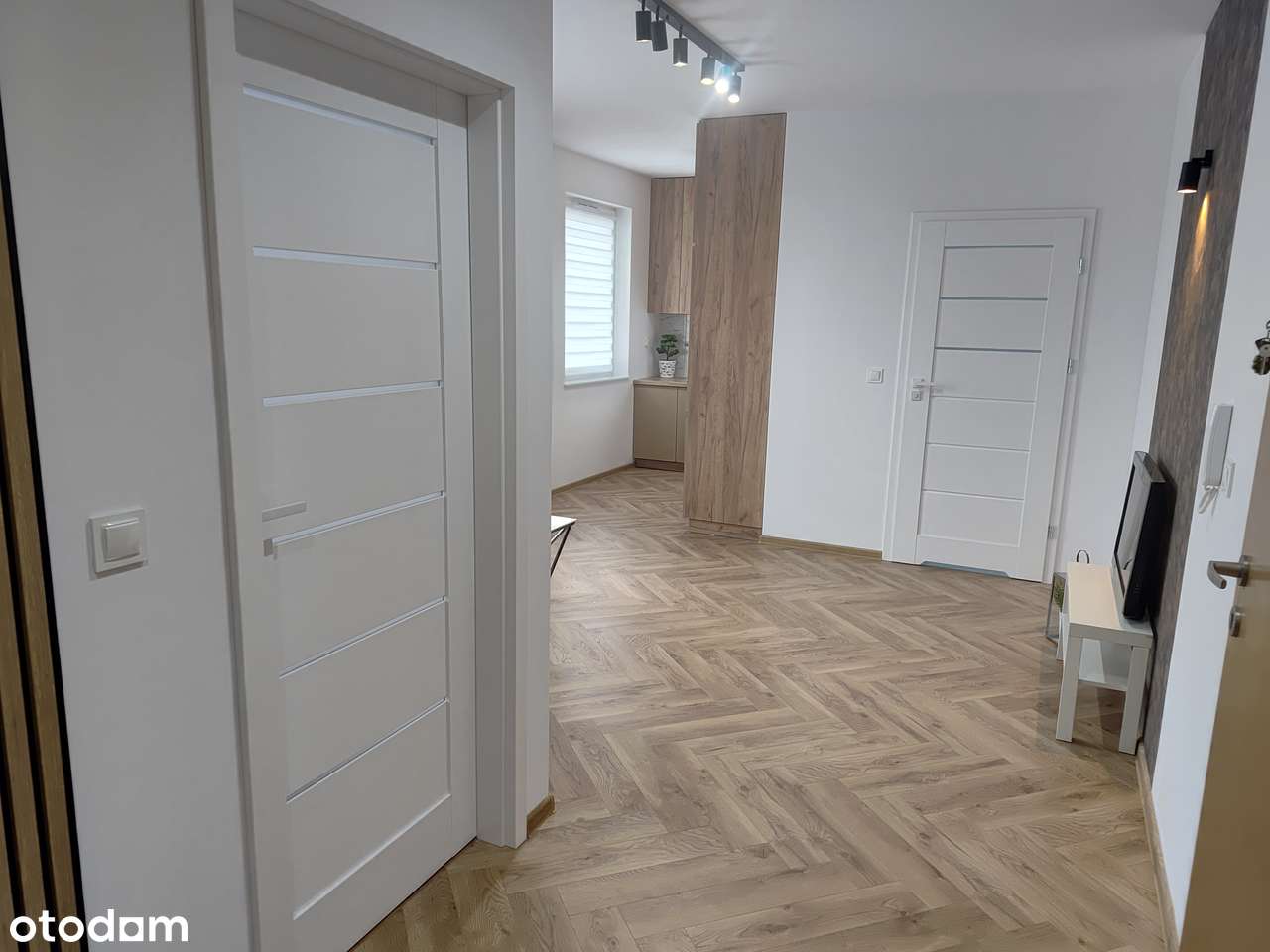 Nowoczesny 2-pokojowy apartament - Pełny obrazek: 4/16