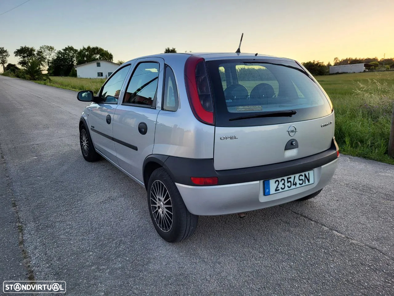 Opel Corsa 1.2 16V Confort - 24