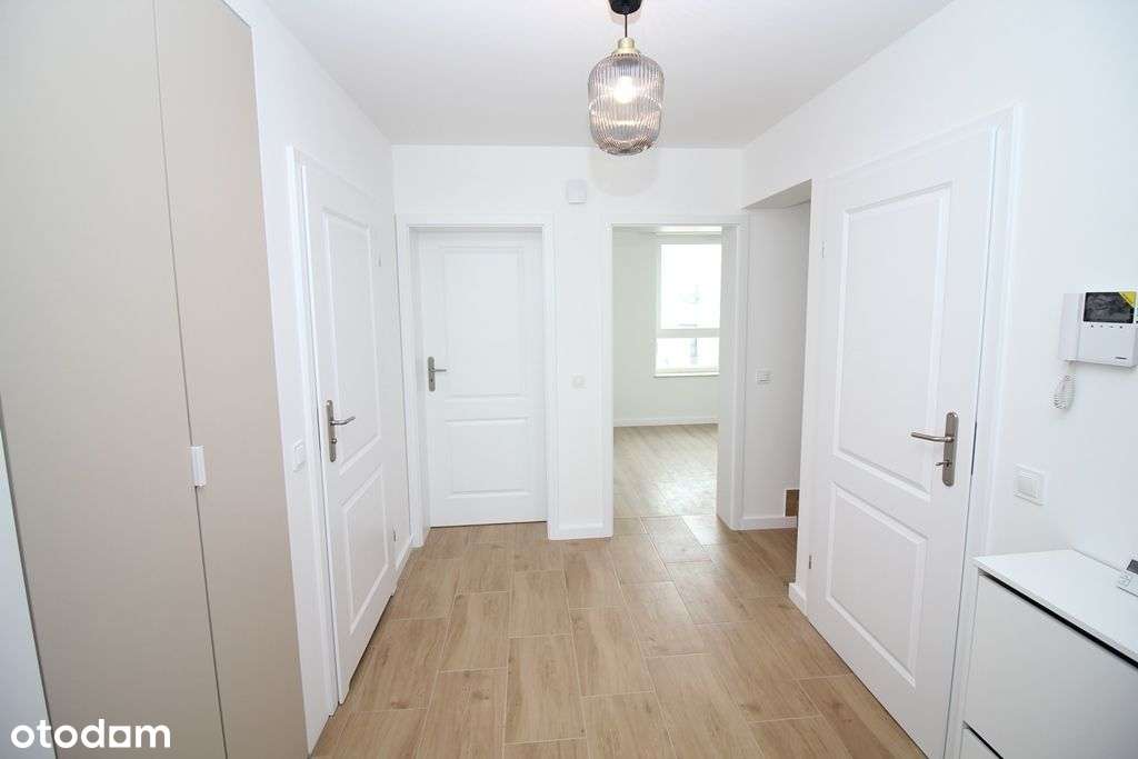 Dwupoziomowy, umeblowany apartament z tarasem - Pełny obrazek: 4/6