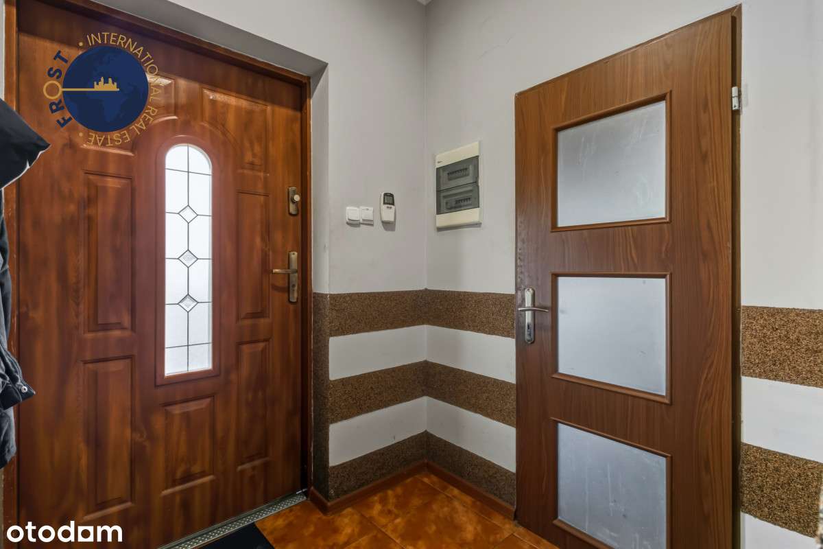 Dom na bardzo dużej działce obok jeziora i lasu-14