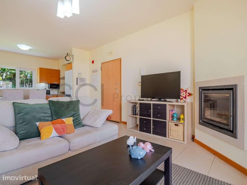 Apartamento T2 com piscina privativa em Burgau.-16