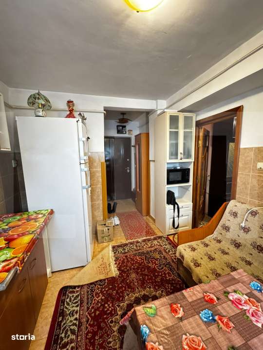 Apartament cu 2 camere, priveliste panoramica si balcon generos - Imagine principală: 4/5