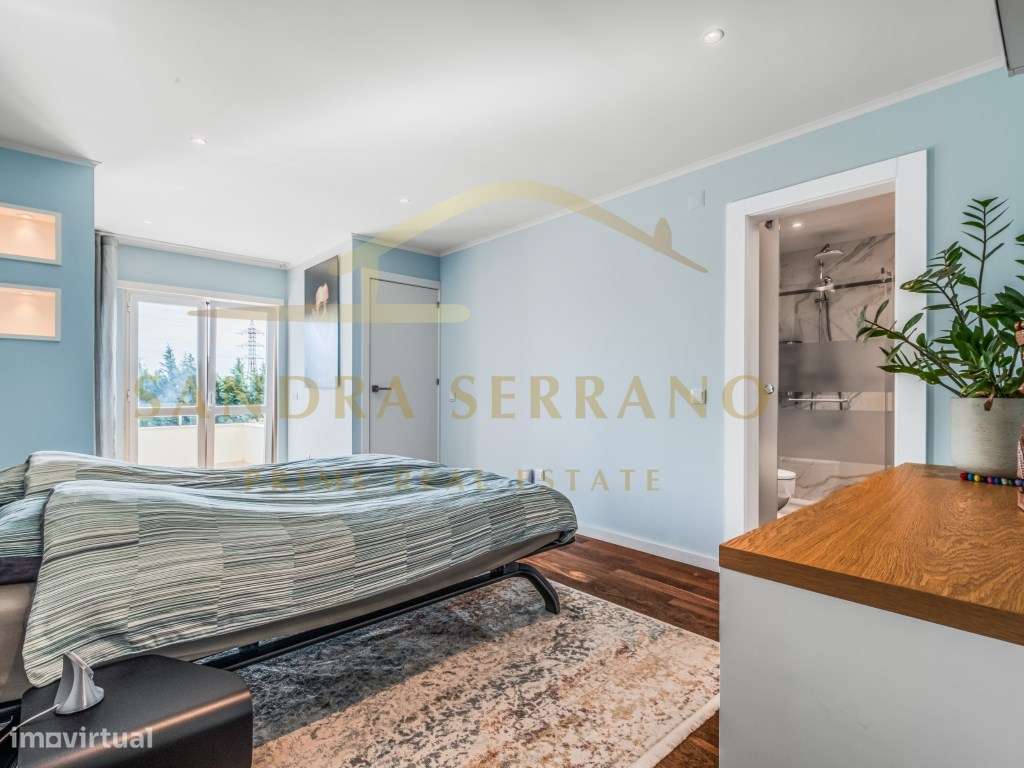 Duplex T6 com 400m2 de área na Quinta da Beloura, box independente-12