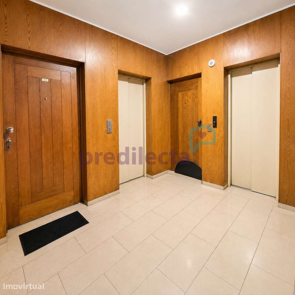 REF3813 - Rentabilidade garantida: T1 c/ box - À Areosa-5
