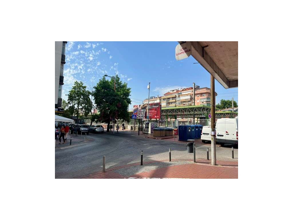 Apartamento T1 na Amadora-13