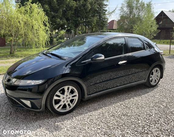 Honda Civic 1.8 Executive - 3