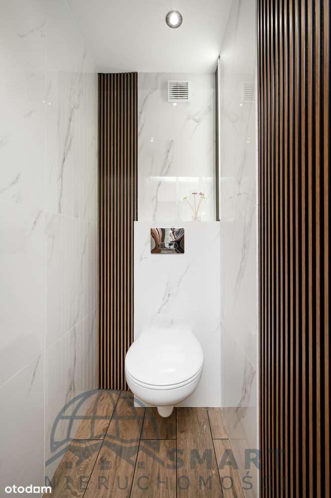 Przestronna Kawalerka 37,86 m2 z klimatyzacją !!!-9