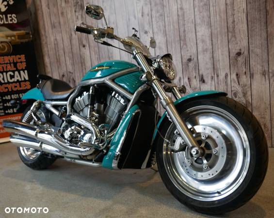 Harley-Davidson V-Rod Night Rod - 2