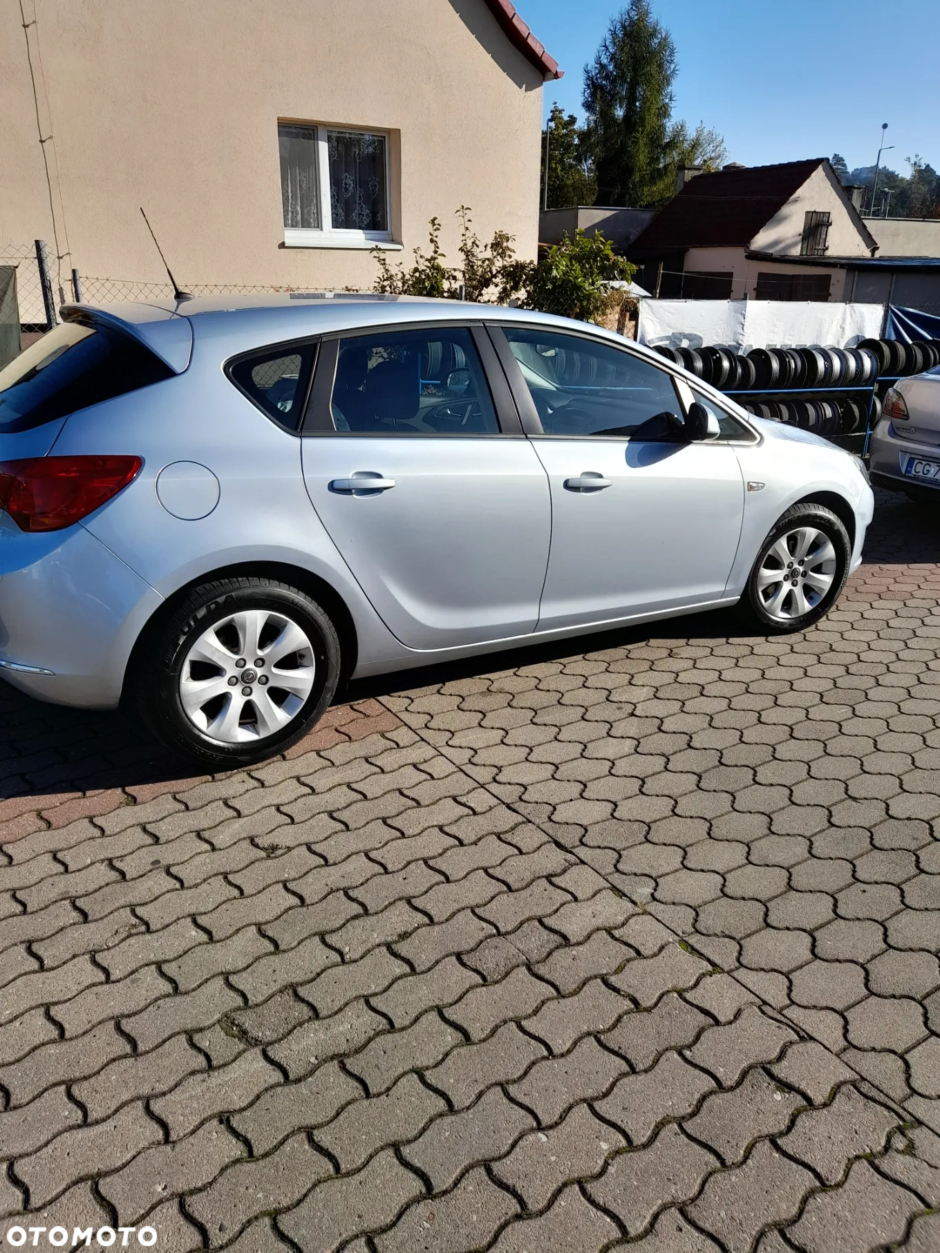 Opel Astra IV 1.4 T Enjoy EU6 - 15