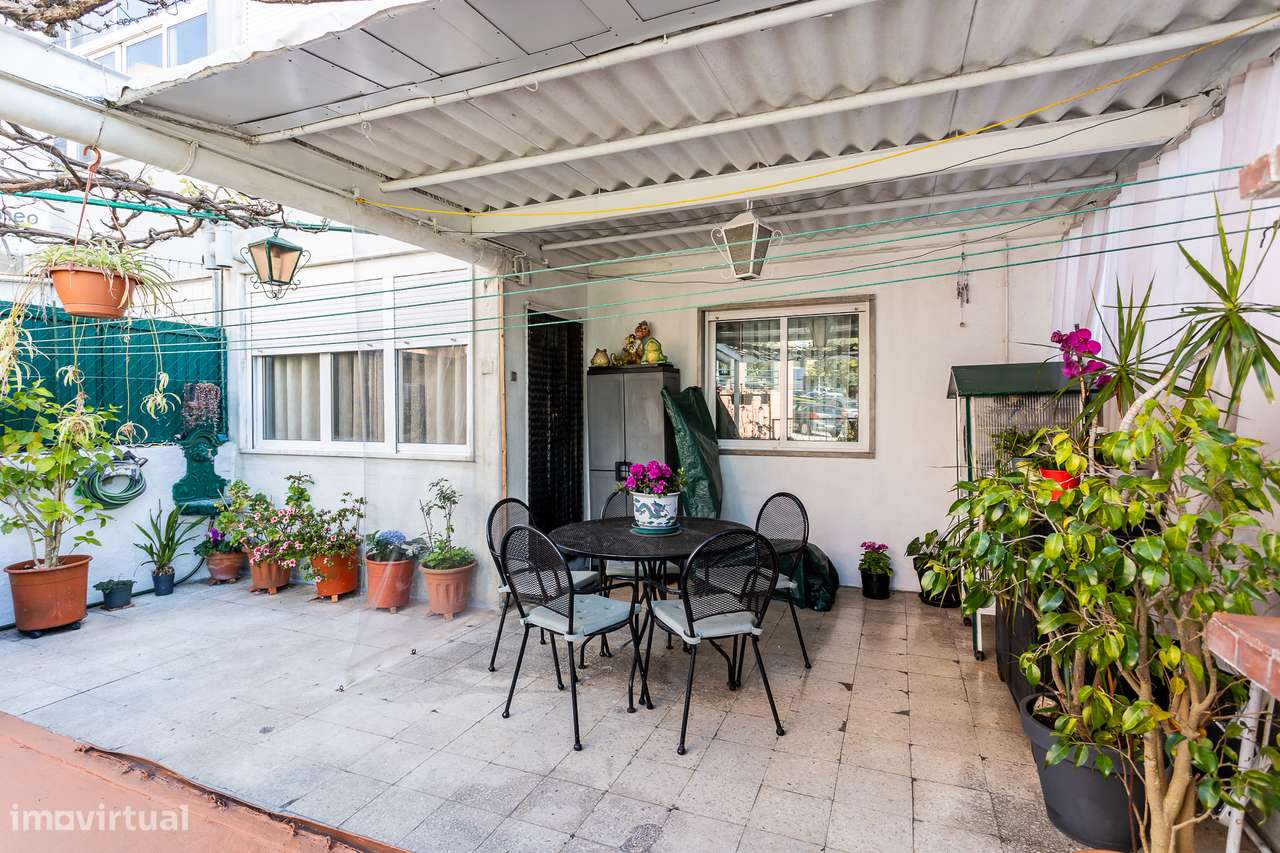 Apartamento T1 com terraço, em Barcarena-17