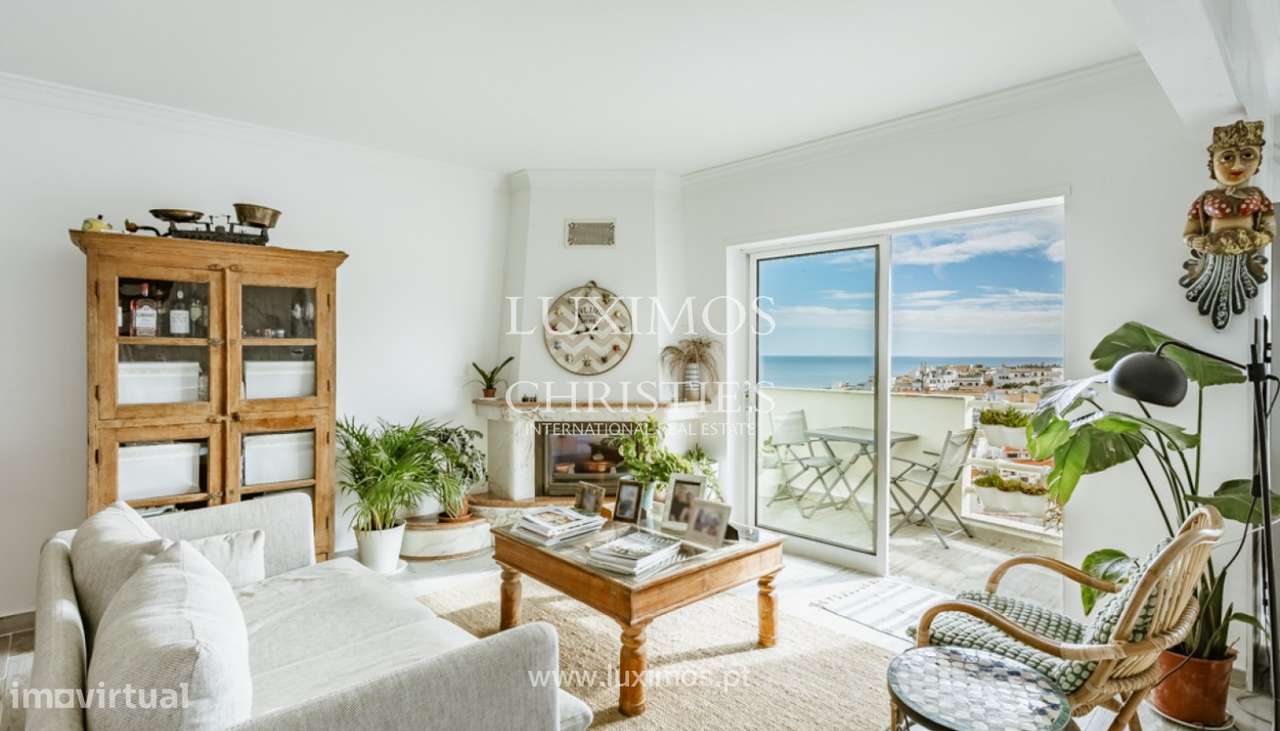 Amplo apartamento T2, com vista mar, à venda em Albufeira, Algarve - Grande imagem: 4/26