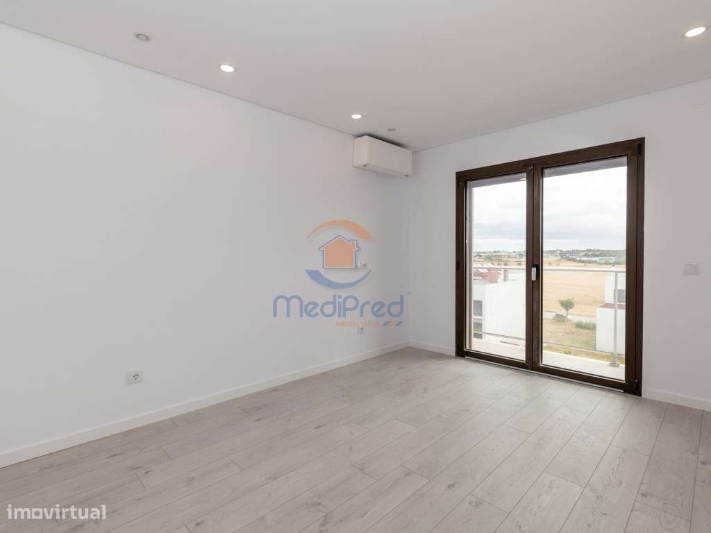 Nova construção T3 e T5 - Montijo-18