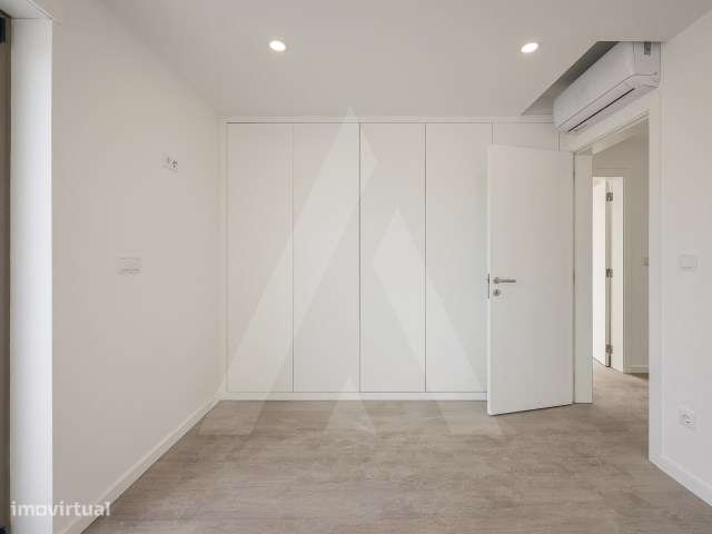 Moradia T4 + 1 de arquitetura moderna a 7 minutos do centro de Aveiro-28