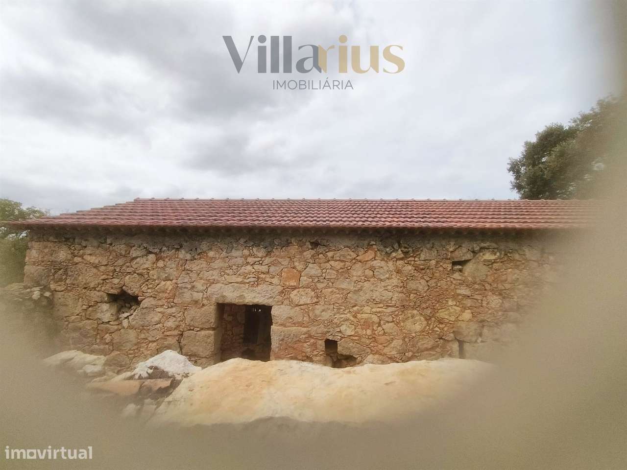 Casa em Ferreira do Zêzere em Pedra com Terreno Amplo-18