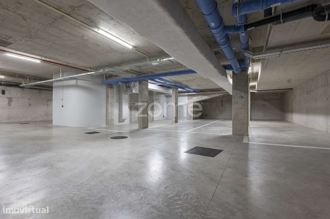 Apartamento T4 Duplex Novo no Prestigiado Edifício Alameda-39