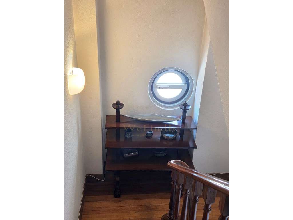 Charmosa moradia T4, na Ericeira, com fantástica vista mar-9