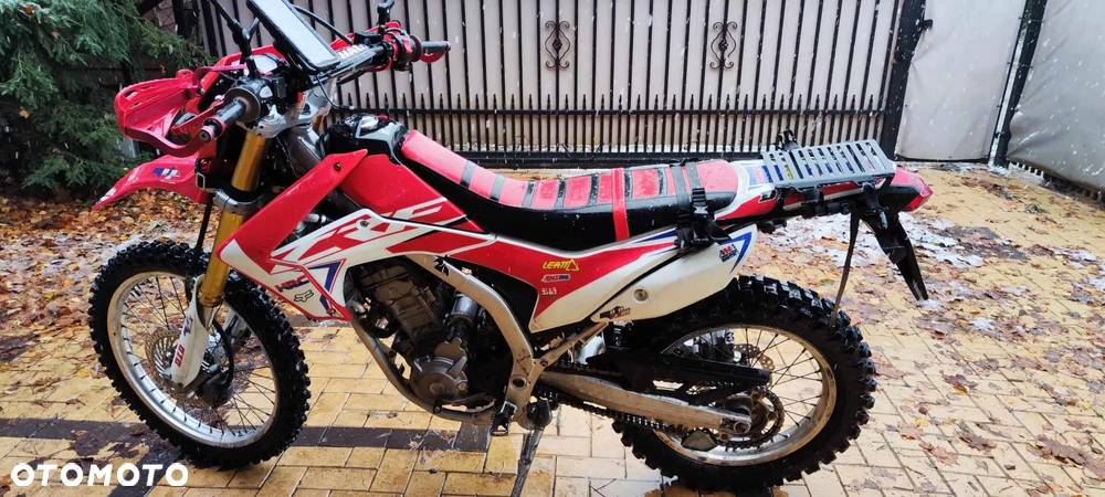 Honda CRF - 1