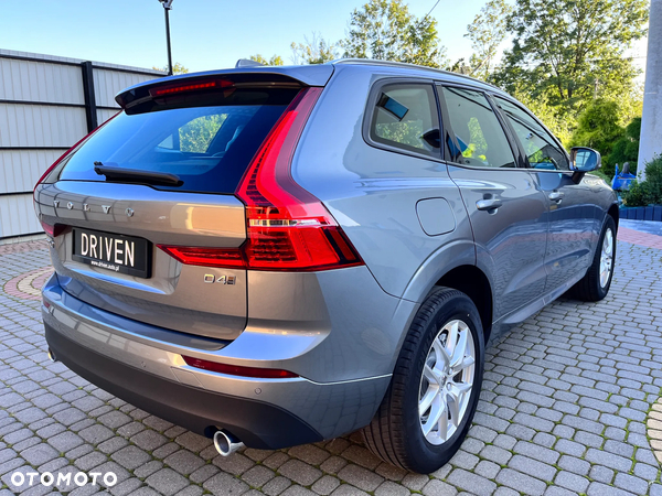 Volvo XC 60 D4 AWD Momentum - 8