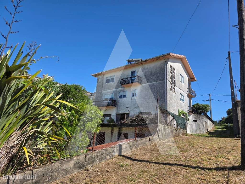 Excelente Moradia T4 em Carregosa, Oliveira de Azeméis-30