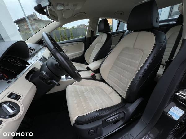 Volkswagen Passat CC 2.0 TSI DSG - 14