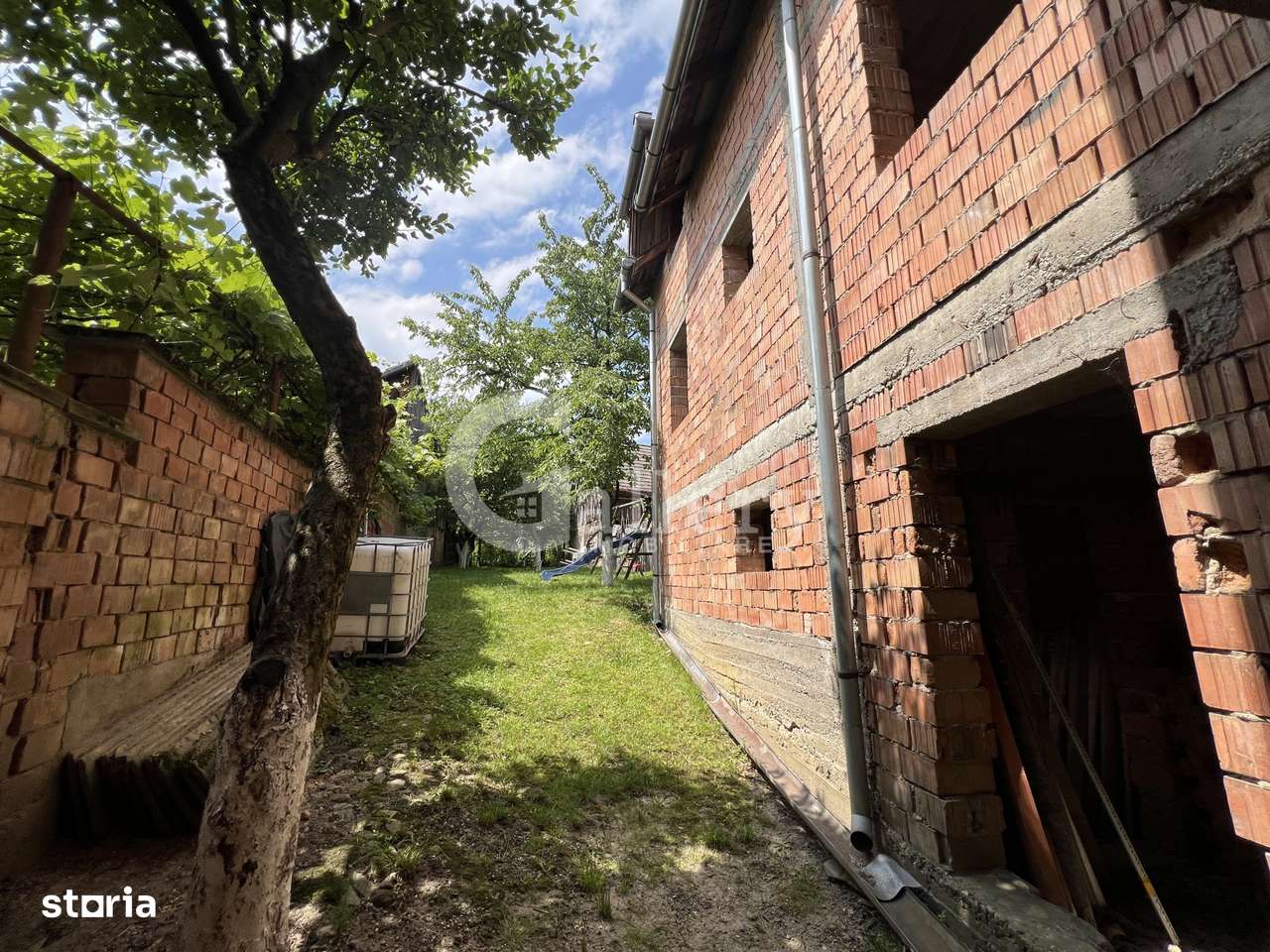 Casa individuala 243 mp si Teren 374 mp - Cisnadioara-7